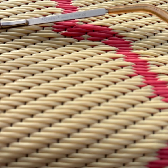 Chanel Vintage Sunglasses with rhinestone CC’s. - Picture 12 of 13